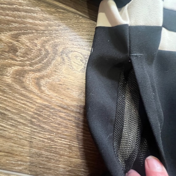 Adidas Orginials Moto Track Jacket Womens Sz Medium, Black/Linen, Lightweight - Picture 11 of 12